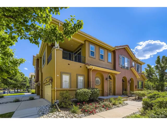 MLS: 6270990 Condo For Sale