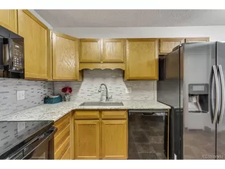 Photo #2: 6271248 Listing 