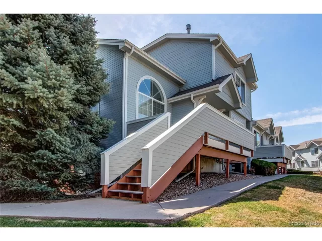 MLS: 6274043 Condo For Sale