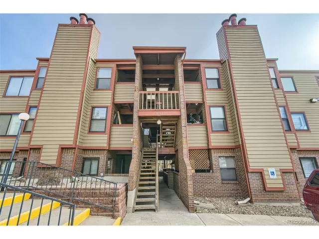 MLS: 6275305 Condo For Sale