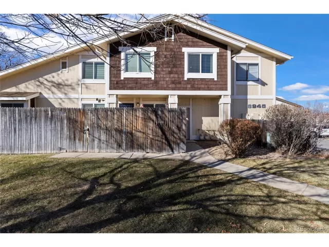 MLS: 6276120 Condo For Sale