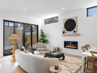 Photo #5: 6276790 Listing