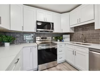 Photo #5: 6278029 Listing 