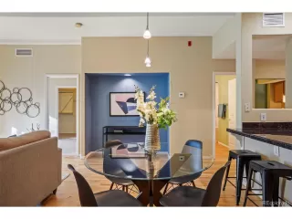 Photo #4: 6279457 Listing 