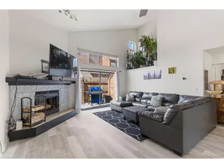 Photo #6: 6281119 Listing