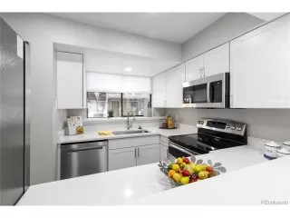 Photo #2: 6285780 Listing 