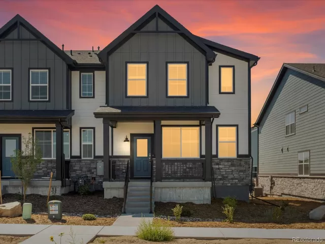 MLS: 6293059 Condo For Sale