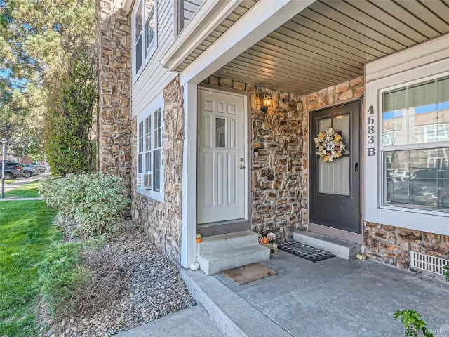 MLS: 6293777 Condo For Sale