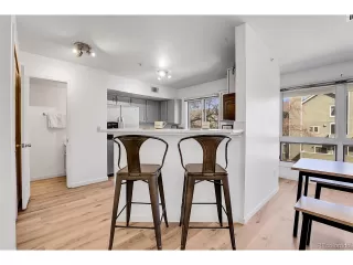 Photo #6: 6296245 Listing