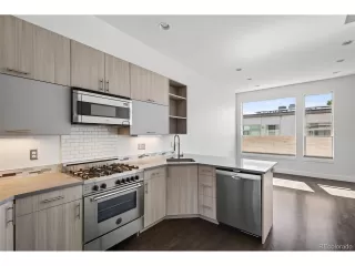 Photo #4: 6302102 Listing