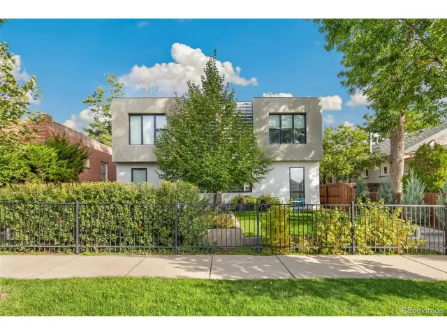 MLS: 6302503 Condo For Sale