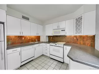 Photo #5: 6304057 Listing