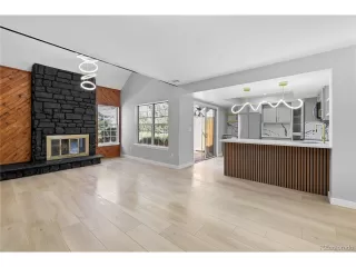 Photo #4: 6306102 Listing