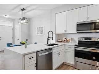 Photo #2: 6307209 Listing