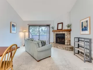 Photo #2: 6309944 Listing