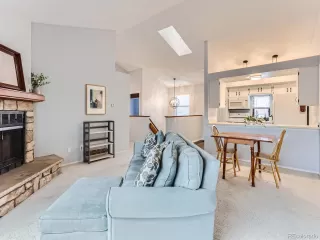 Photo #4: 6309944 Listing