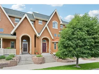Browse active condo listings in STROH RANCH