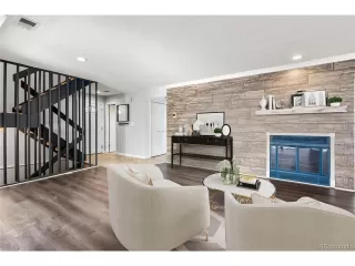 Photo #4: 6312096 Listing 