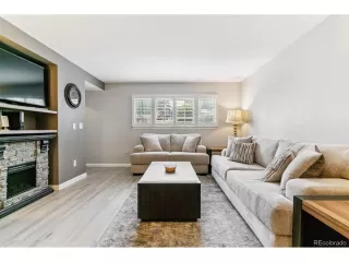 Photo #2: 6314385 Listing