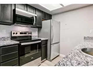 Photo #6: 6314385 Listing