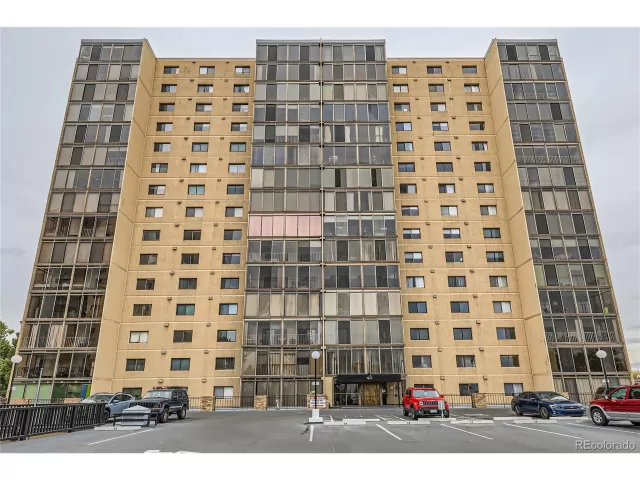 MLS: 6322082 Condo For Sale