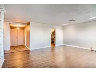 Photo #6: 6322294 Listing