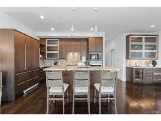 Photo #6: 6323071 Listing 