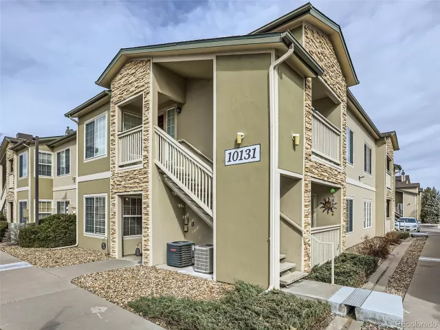 MLS: 6325492 Condo For Sale