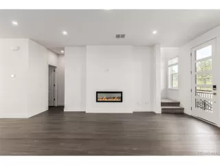 Photo #6: 6325835 Listing