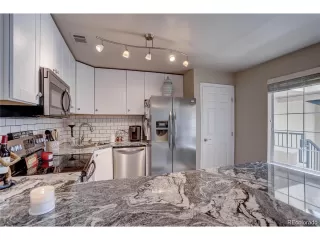 Photo #5: 6329026 Listing