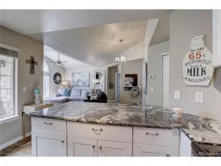 Photo #6: 6329026 Listing