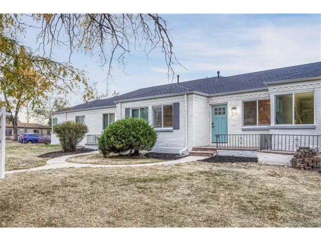 MLS: 6330471 Condo For Sale