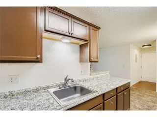 Photo #3: 6331349 Listing