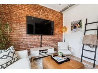 Photo #2: 6332947 Listing 