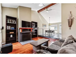 Photo #4: 6337100 Listing