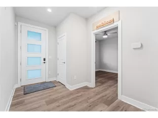 Photo #6: 6340540 Listing 