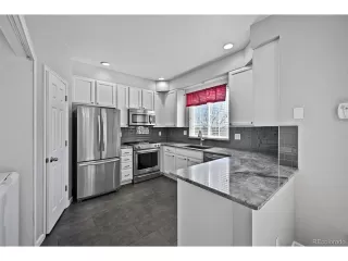 Photo #5: 6342913 Listing