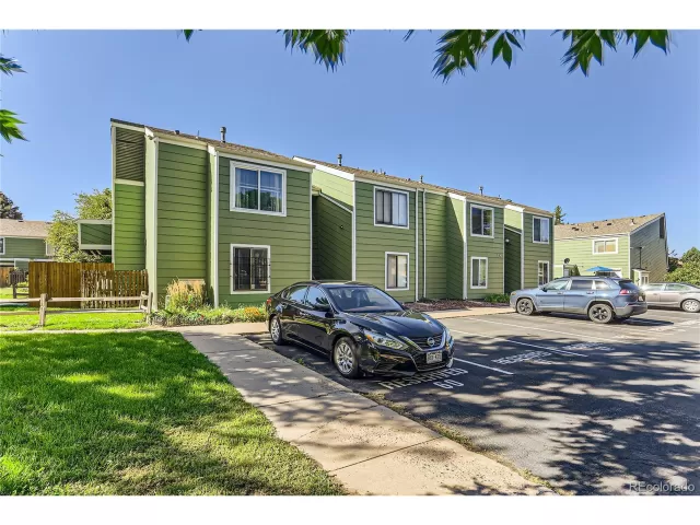 MLS: 6347820 Condo For Sale