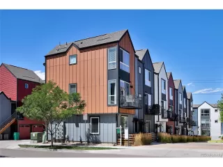 Photo #3: 6350362 Listing