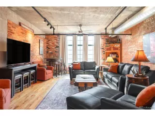 Photo #2: 6351669 Listing 