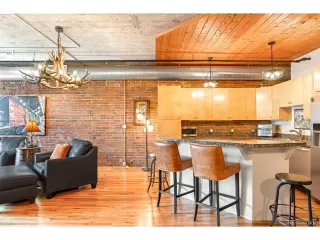 Photo #5: 6351669 Listing 