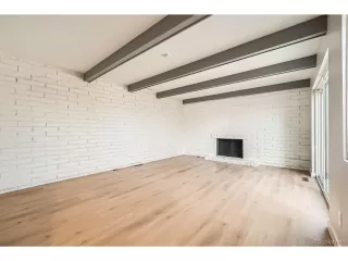 Photo #3: 6351937 Listing