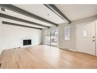 Photo #5: 6351937 Listing