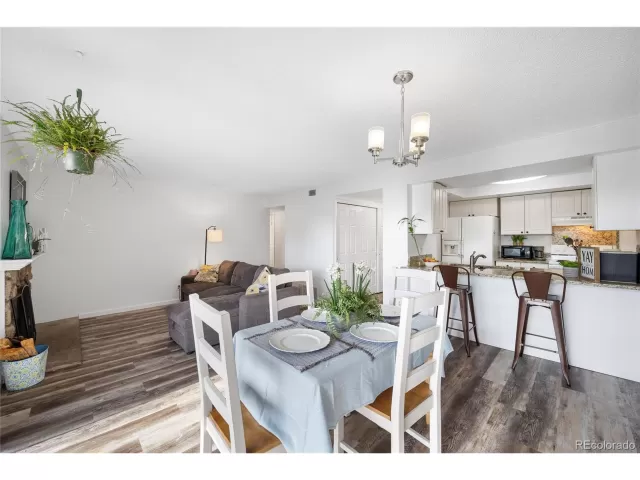 MLS: 6352686 Condo For Sale