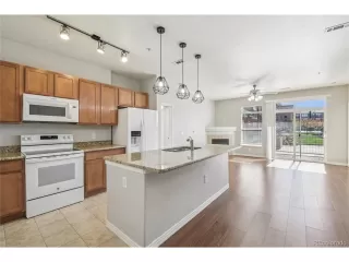 Photo #5: 6358541 Listing