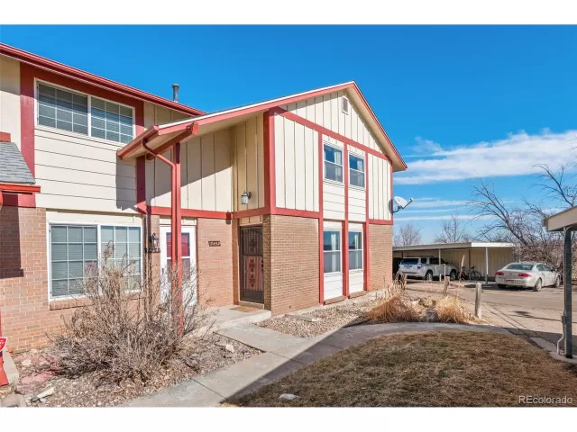 MLS: 6363090 Condo For Sale