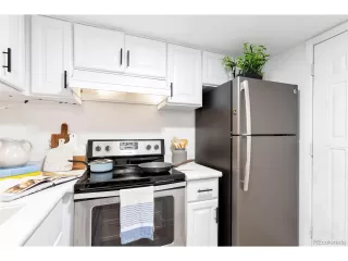 Photo #5: 6363818 Listing 