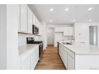 Photo #4: 6365046 Listing 