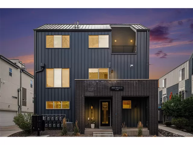 MLS: 6368908 Condo For Sale