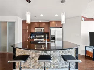 Photo #2: 6369174 Listing 